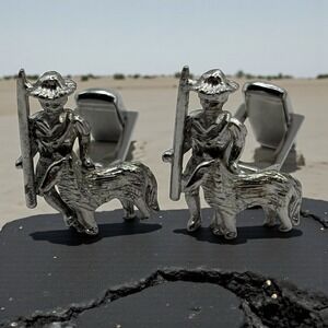 Shepherd Man w/ Dog Cufflinks By Sarah Coventry Silver Tone Vintage Whale Back